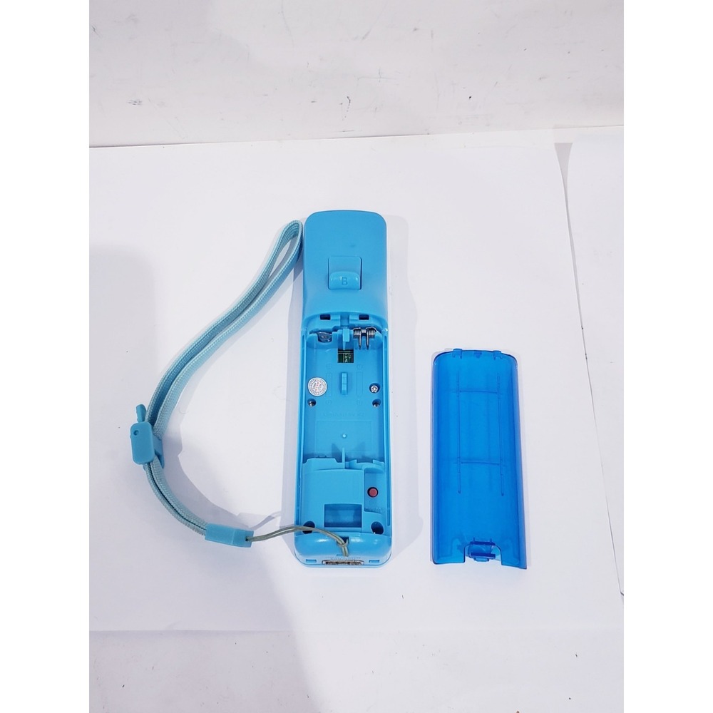 OEM Nintendo Wii Remote Controller RVL-003 Blue - Tested Working - Picture 3 of 5